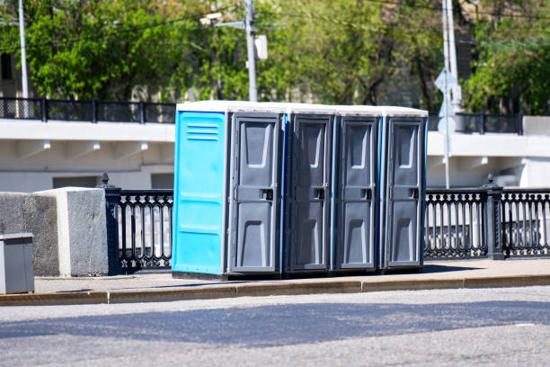 Best Porta potty rental near me  in Bethany, IL