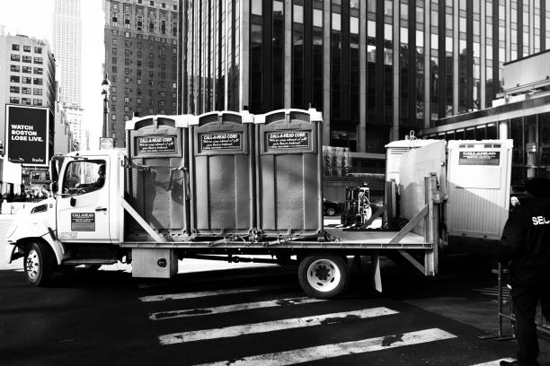 Best Portable restroom trailer rental  in Bethany, IL